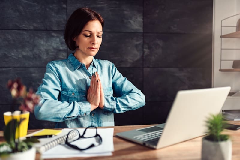 5 Ways To Achieve Mindfulness At Work