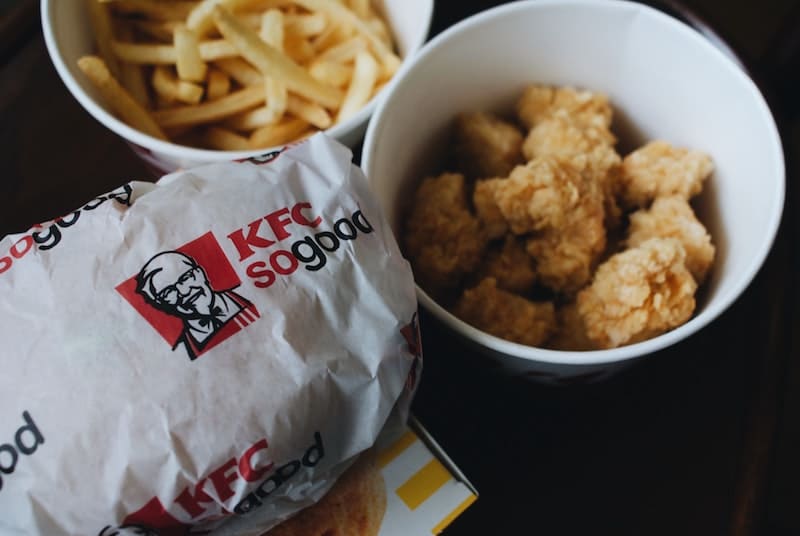 Revelan por error la receta secreta del pollo de KFC